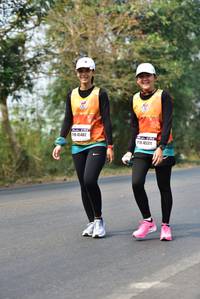 BIB: 45402, 45311
                            <button type="button" onclick="openModal(10195864)" class="btn btn-primary btn-sm float-right btn-popup" data-toggle="modal" data-target=".modal-high-quality">
                        <i class="fas fa-shopping-cart"></i> Add to Cart
                    </button>
                                            <button type="button" onclick="isThisMe(10195864, true)" class="btn btn-success btn-sm float-right btn-popup btn-isme hidden" data-toggle="tooltip" data-placement="bottom" title="นี่คือรูปของคุณใช่ไหม คลิกที่นี่เพื่อเอาเข้าอัลบั้ม">
                        <i class="fas fa-plus"></i> Add to album
                    </button>
                    <button type="button" onclick="isThisMe(10195864, false)" class="btn btn-warning btn-sm float-right btn-popup btn-isnotme hidden">
                        <i class="fas fa-ban"></i> Remove from album
                    </button>